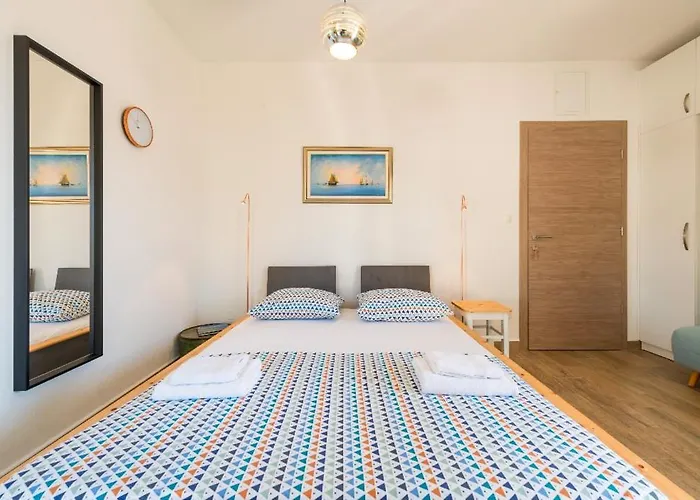 Pensión Narancin 3*