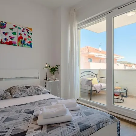 Narancin Casa de hóspedes Trogir